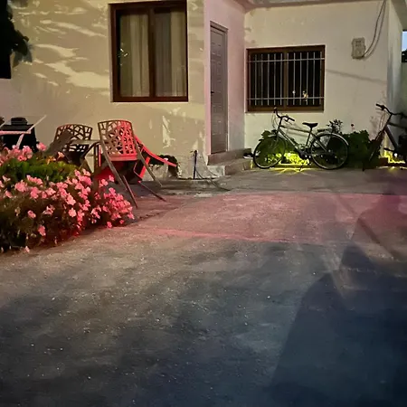 Tiny House